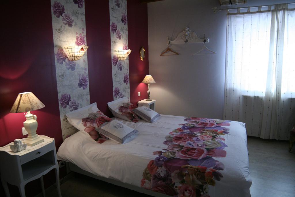 Chambre D'Hotes Du Domaine De La Haute Poignandiere Saint-Germain-de-la-Coudre Camera foto